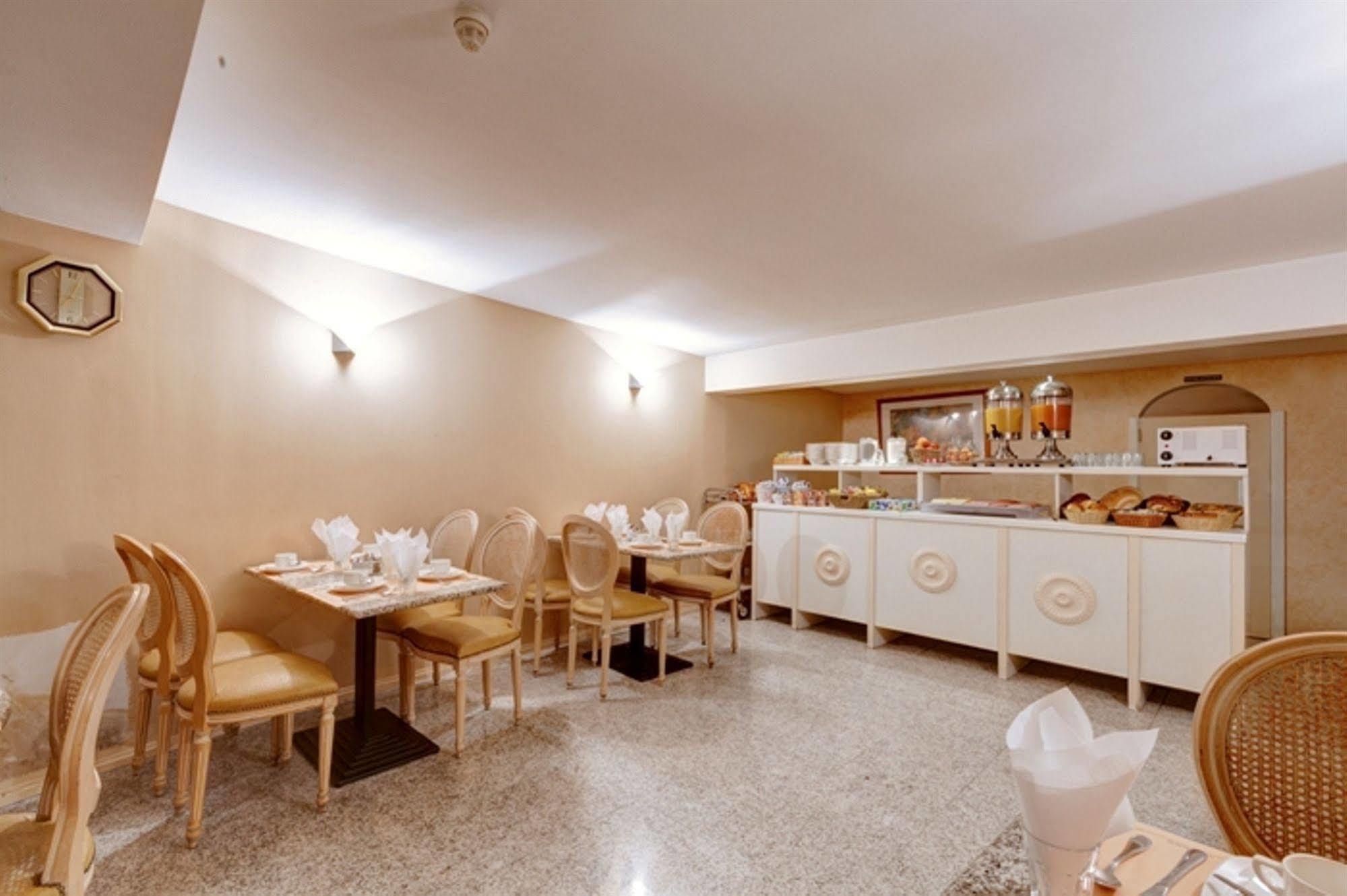 Hotel Beau Site Bruxelles Esterno foto